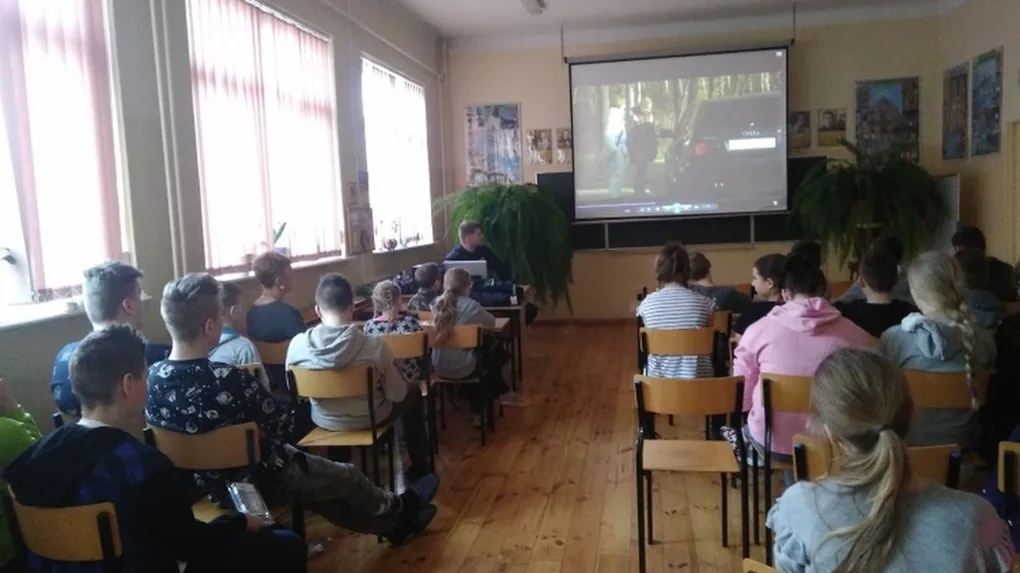 O bezpieczeństwie z uczniami w Bogutach-Piankach