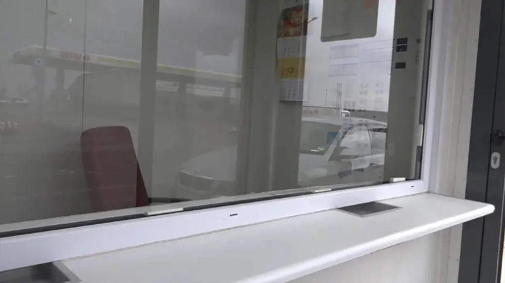 'Napad trwał dosłownie minutę'. Sprawcy ukradli z kantoru 100 tys. zł (wideo)