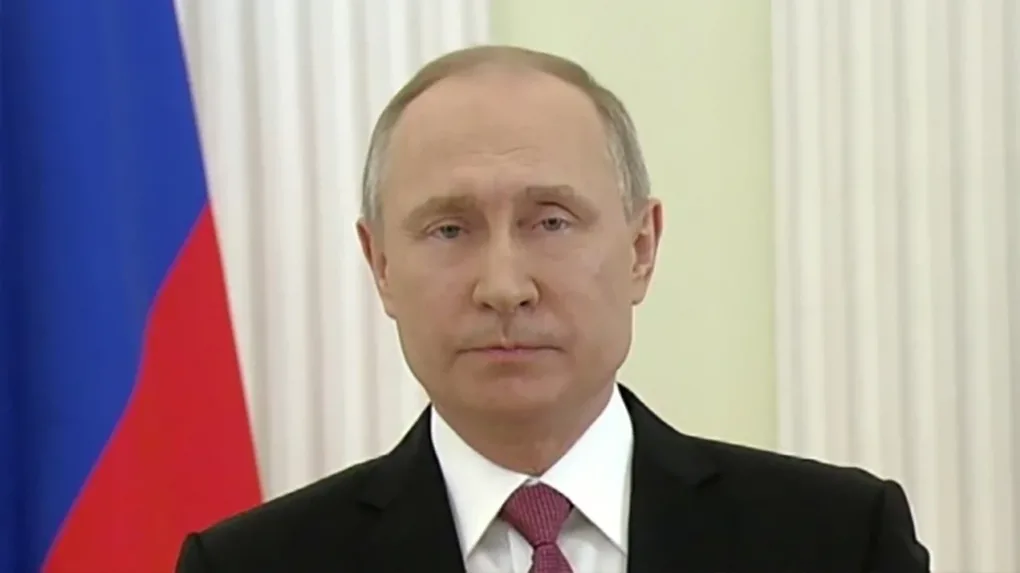 Władimir Putin oficjalnie wygrał wybory prezydenckie (wideo)