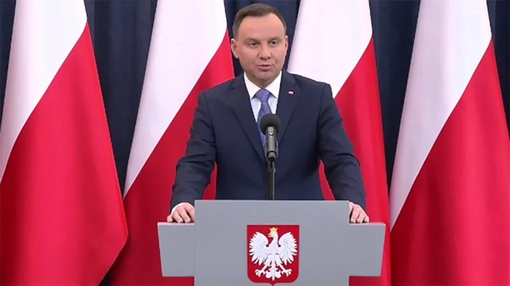 Prezydent zawetował tzw. ustawę degradacyjną (wideo)