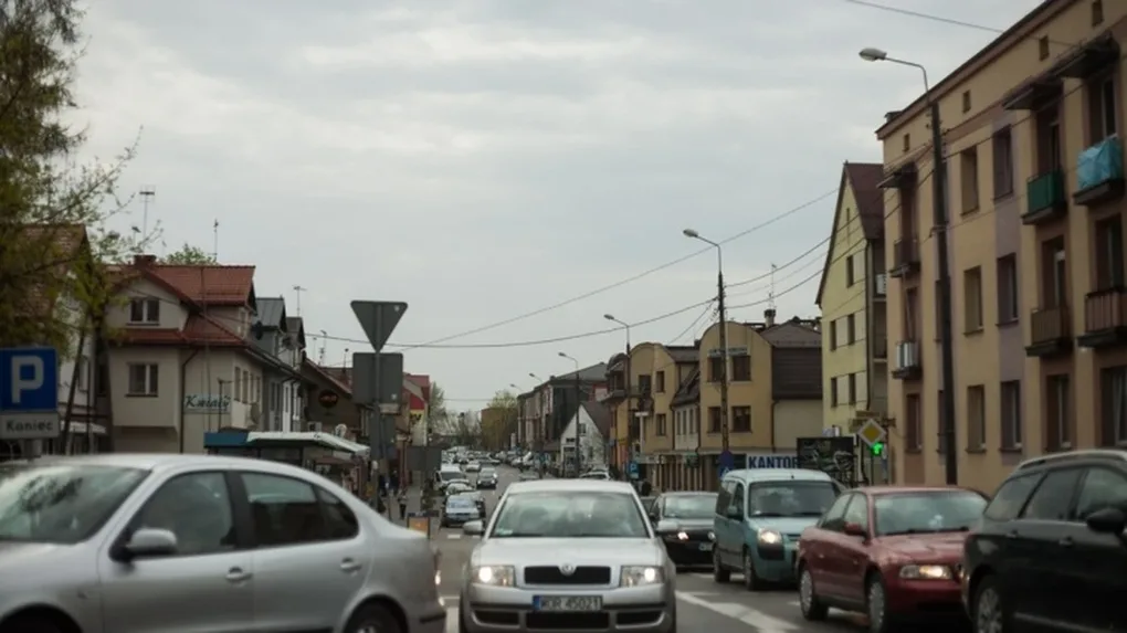 W poniedziałek wystąpią burze. Może spaść grad (wideo)