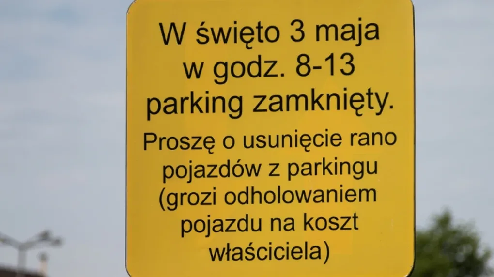 Zaparkowałeś przy kościele? Przestaw auto