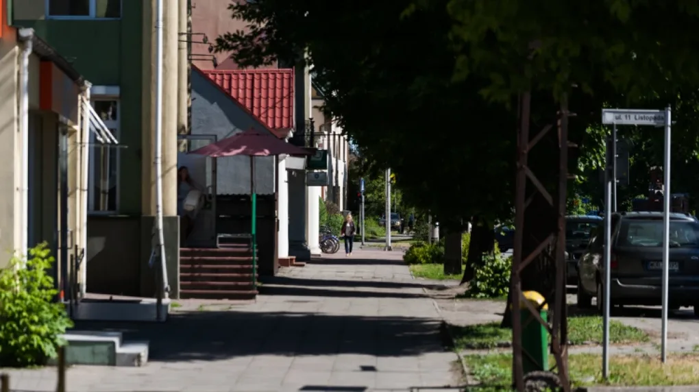 Wtorek z przelotnym deszczem i burzami (wideo)