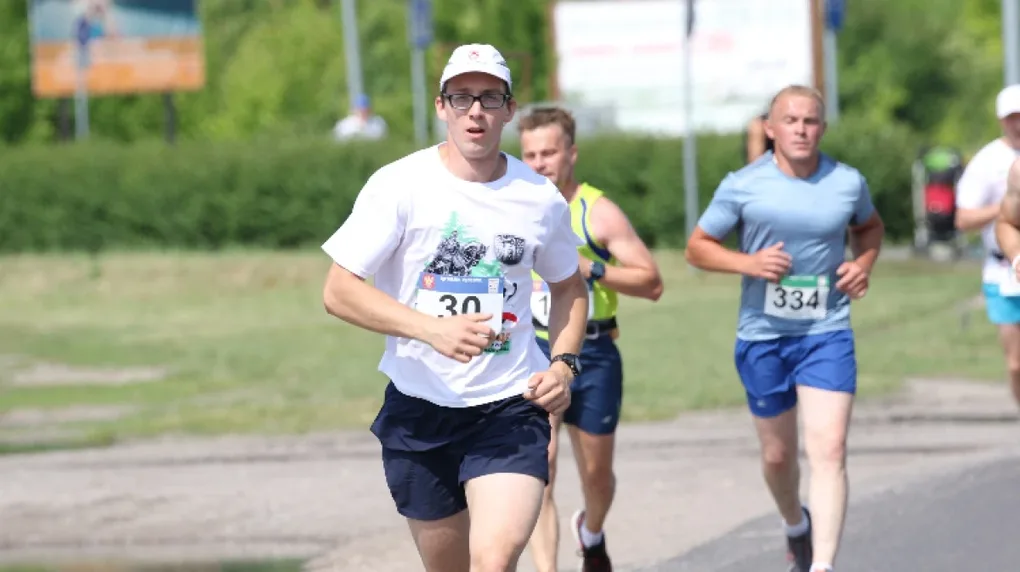 Półmaraton Kurpiowski za nami. Dąbrowski zwycięża, Gawkowski dwudziesty (zdjęcia, wideo)