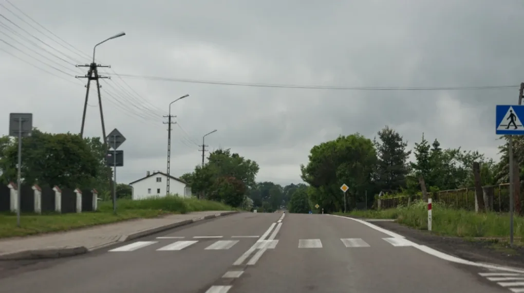 Poniedziałek pochmurny i deszczowy (wideo)