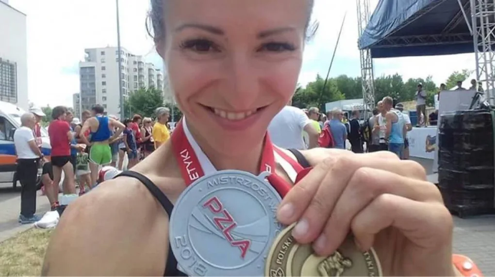 Ewa Jagielska z medalami Mistrzostw Polski