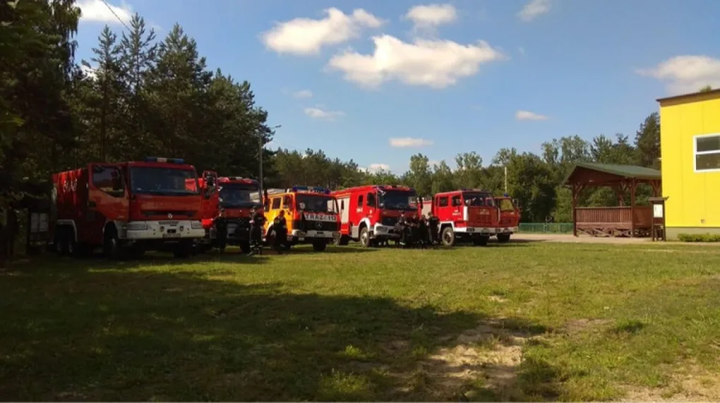 Ćwiczenia strażaków z powiatu ostrowskiego