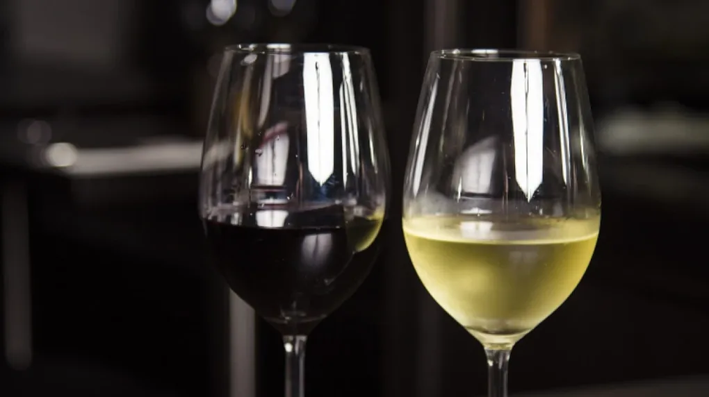 Uważaj! Alkohol sprzyja tyciu (wideo)