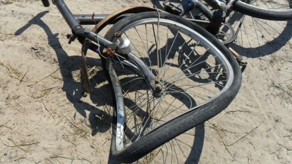 Potrącenie rowerzystki. 42-letnia kobieta trafiła do szpitala