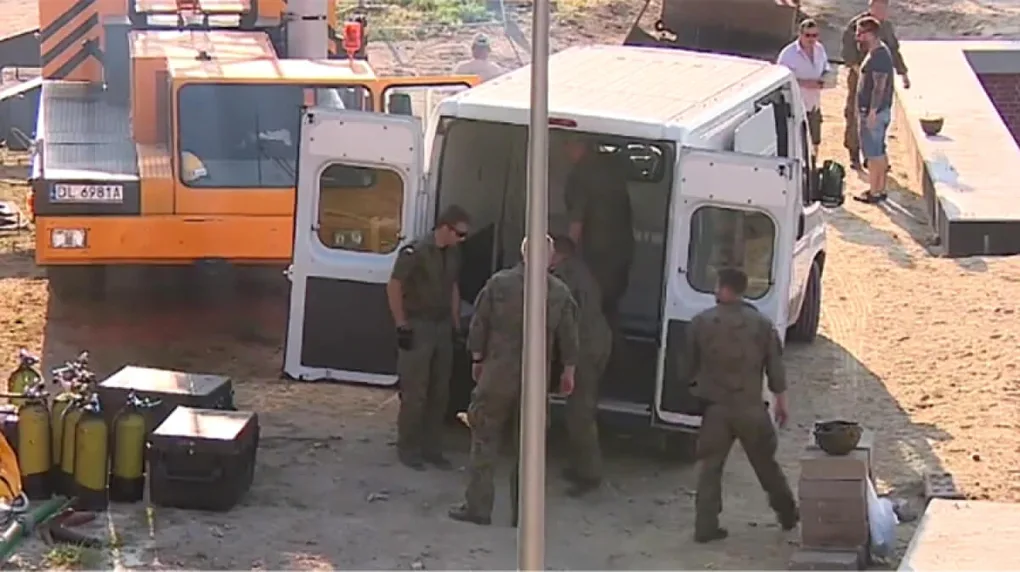 Znaleziono 250-kilogramową bombę. Ewakuowano 600 mieszkańców (wideo)