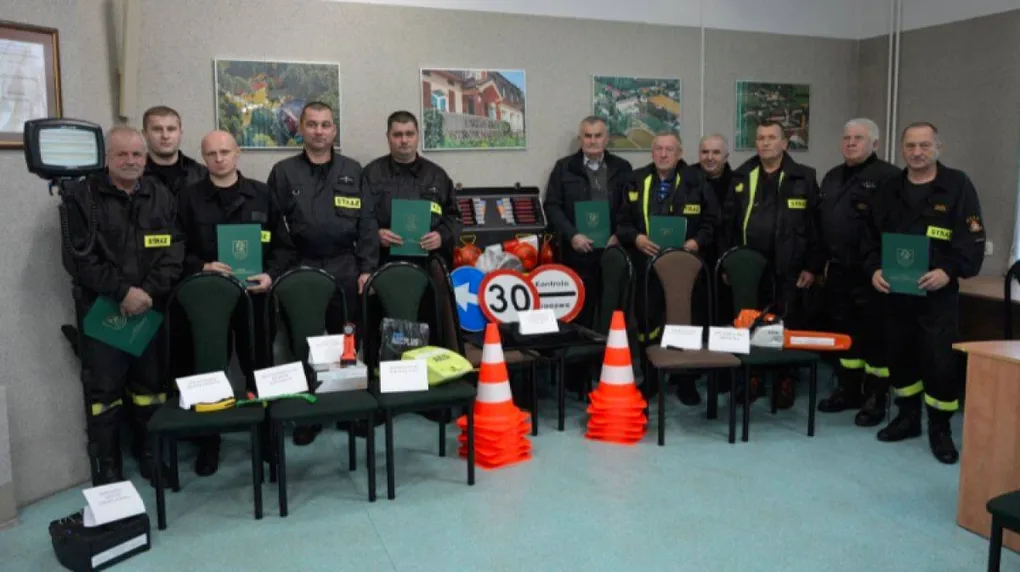 Strażacy z OSP otrzymali sprzęt ratowniczy