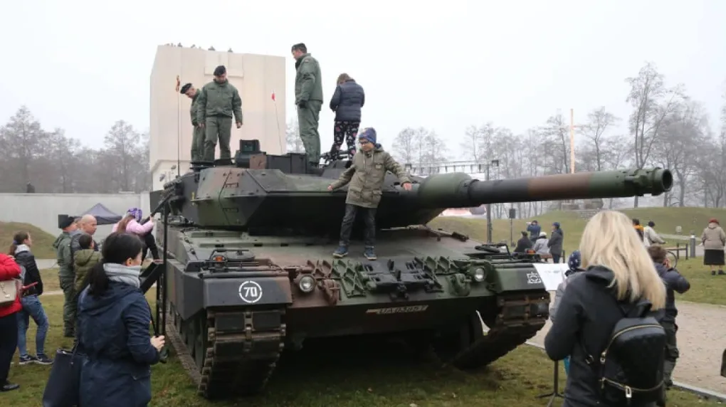 Piknik militarny dla niepodległej (zdjęcia, wideo)