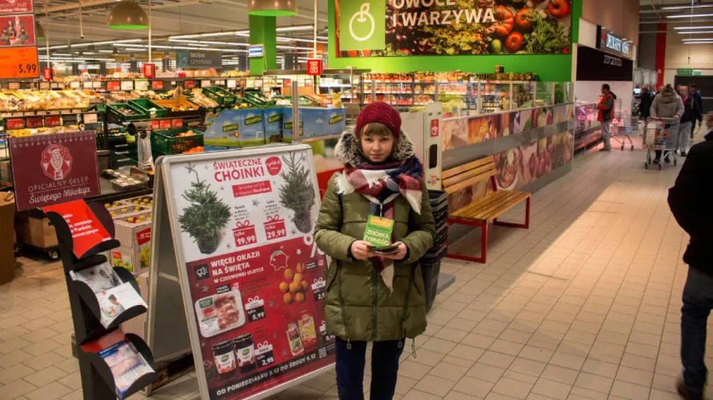 Świąteczna Zbiórka Żywności w Ostrowi Mazowieckiej (zdjęcia)