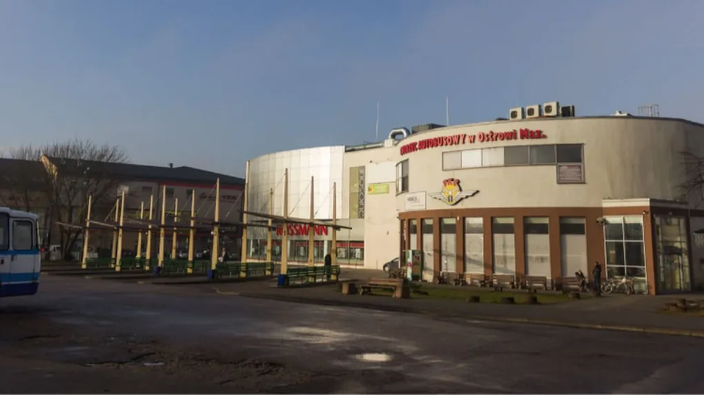 Ostrowski dworzec autobusowy uruchomiony na nowo