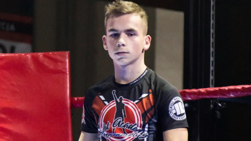 Jakub Gnatkowski wicemistrzem Polski w MMA
