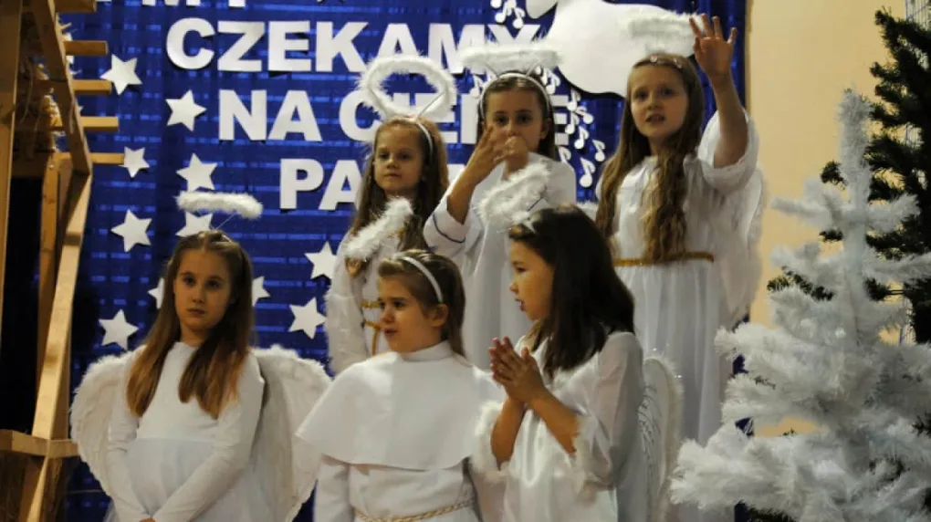 Bożonarodzeniowe jasełka w ostrowskiej 'dwójce' (zdjęcia)
