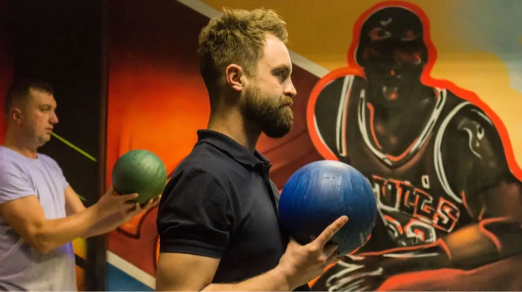 Qumple niepokonani w drużynowej lidze bowlingowej (zdjęcia, wideo)