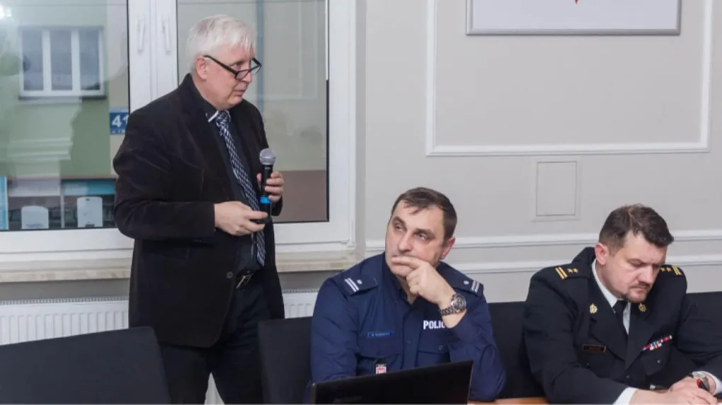 Powiatowy zespół zarządzania kryzysowego omówił plan pracy na 2019 rok (zdjęcia)
