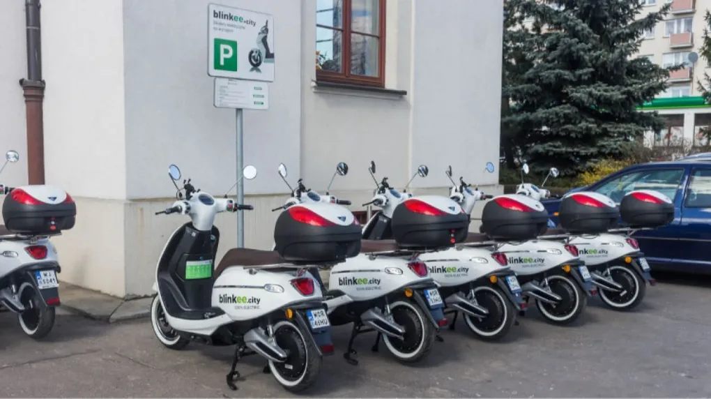 Skutery elektryczne wróciły do Ostrowi Mazowieckiej i powiatu ostrowskiego (zdjęcia, wideo)