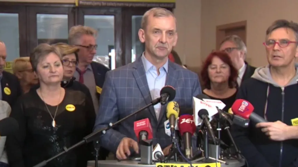 Strajk nauczycieli będzie kontynuowany (zdjęcia)