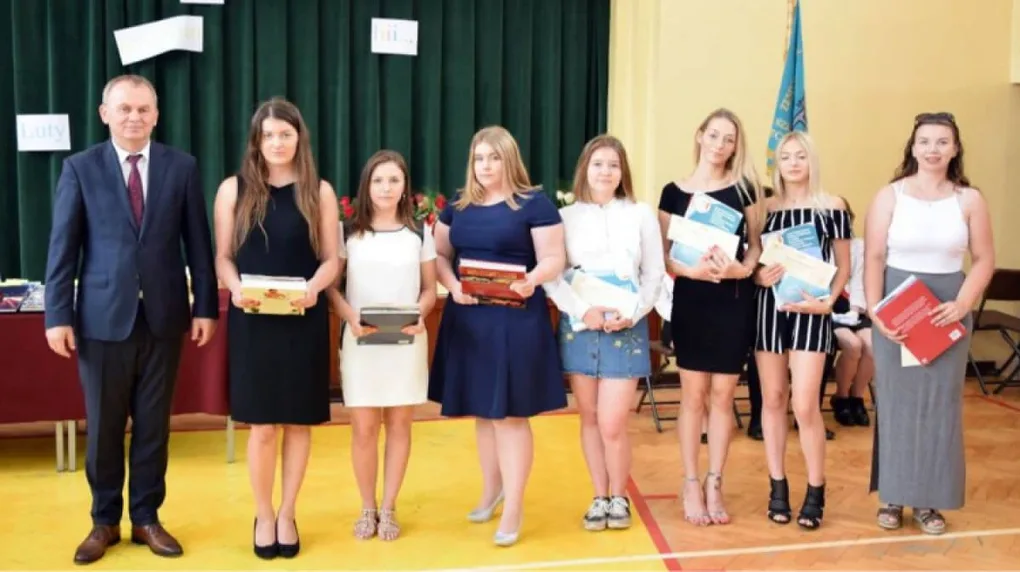 Uczniowie ZS CKR w Starym Lubiejewie zakończyli rok szkolny (zdjęcia)
