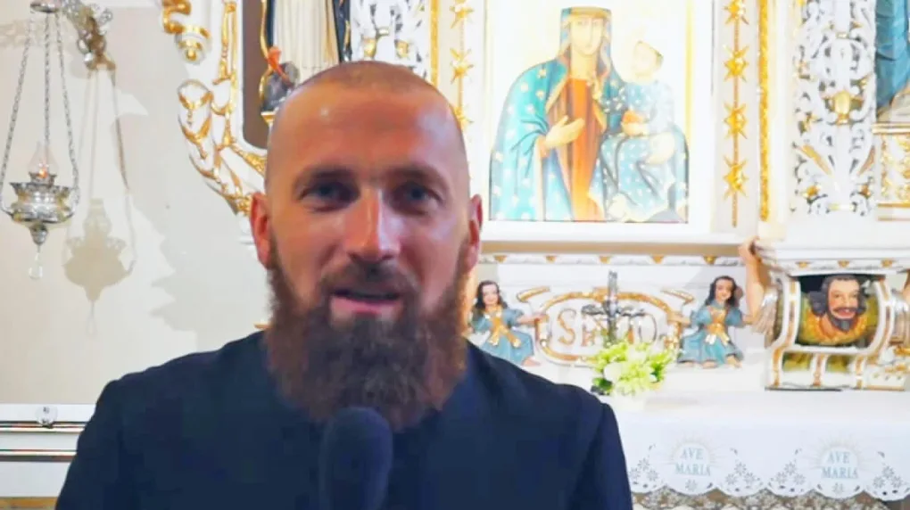 Ks. Łukasz Gołaszewski: jak przygotować się do pielgrzymki (wideo)