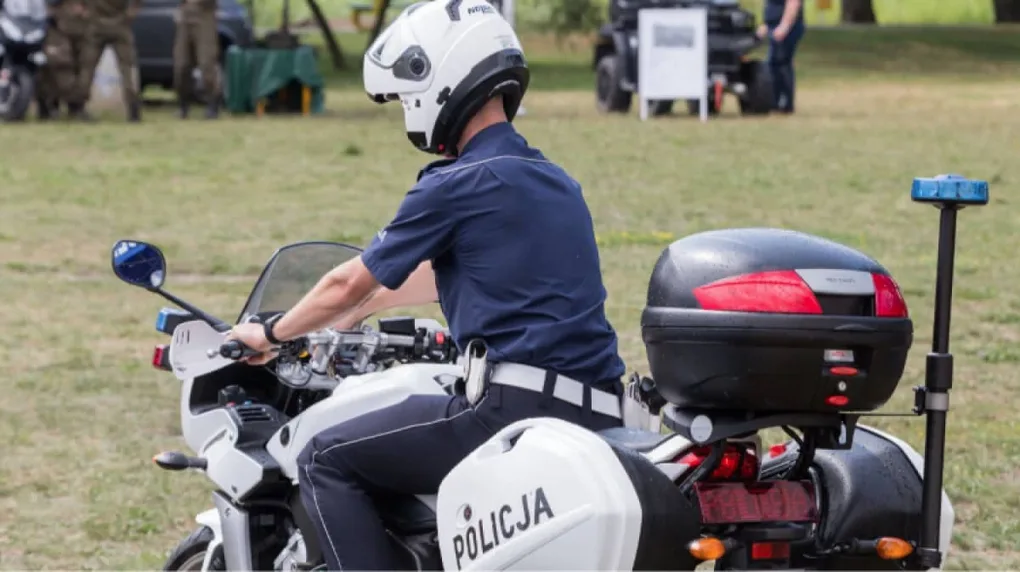 Pijany ostrowianin jechał motorowerem