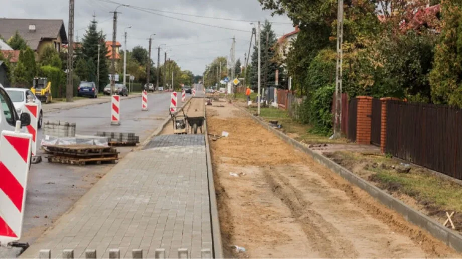 Powstają ścieżki pieszo-rowerowe (zdjęcia)