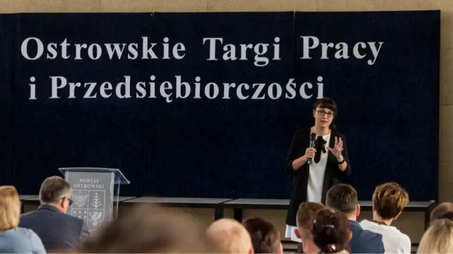Targi pracy i przedsiębiorczości w Ostrowi Mazowieckiej (zdjęcia)