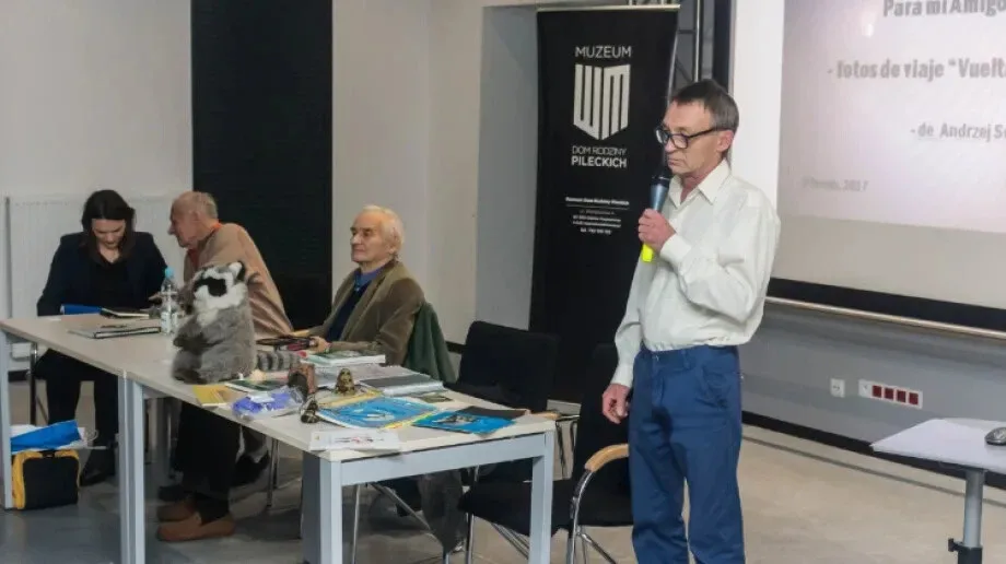 Spotkanie z podróżnikiem Andrzejem Sochackim (zdjęcia, wideo)