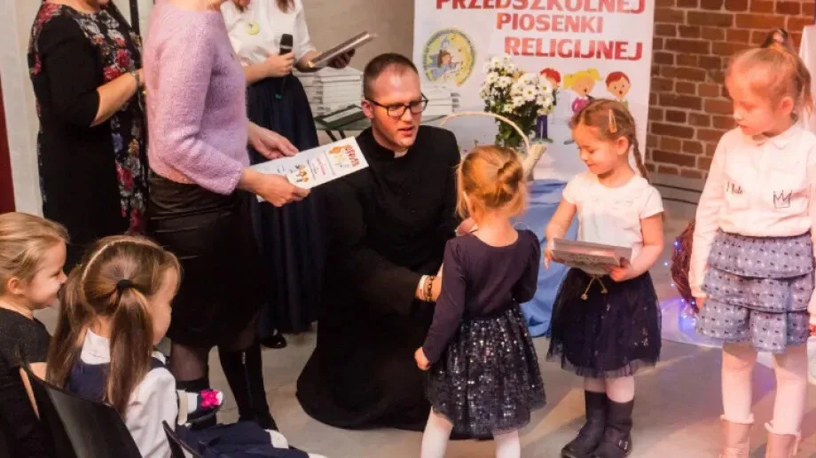 Siódmy Przegląd Przedszkolnej Piosenki Religijnej (zdjęcia, wideo)