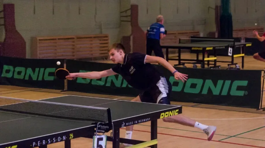 Artur Piersa liderem tenisowego Grand Prix (zdjęcia, wideo)