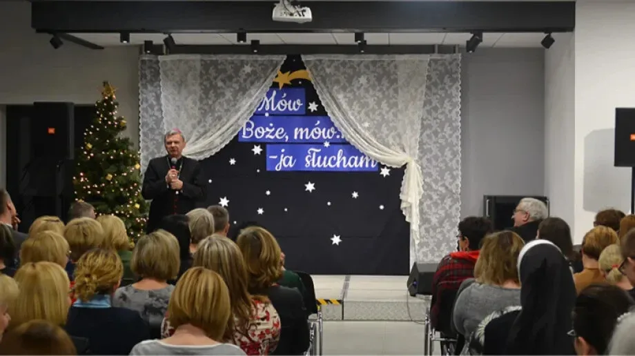 Spotkanie biskupa z pracownikami oświaty