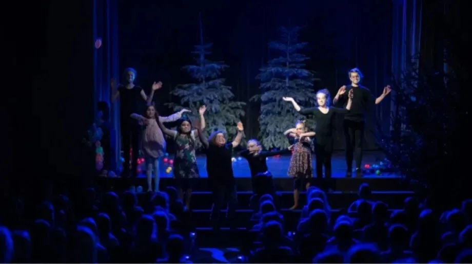 Spektakl teatralny 'O raju!' w Broku