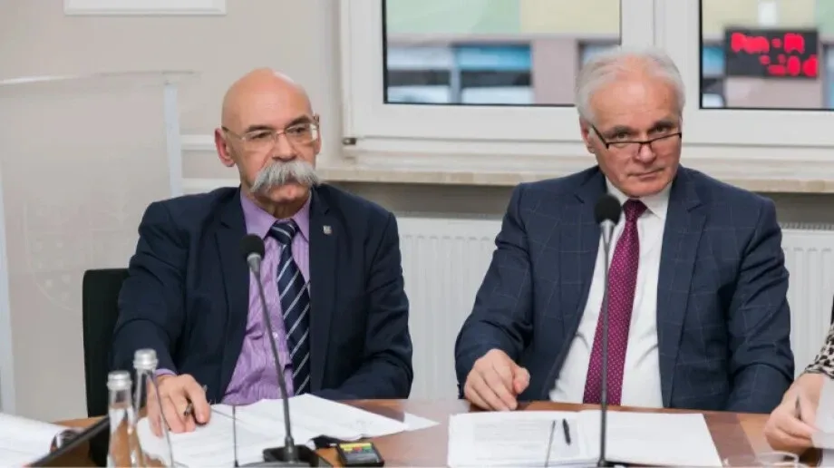 Radni powiatu z większymi dietami (zdjęcia, wideo)