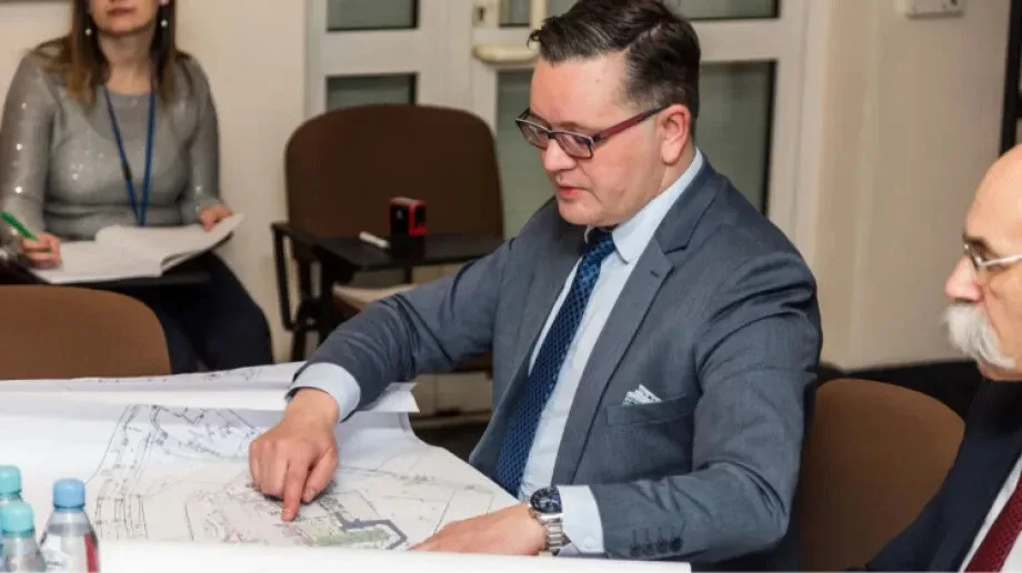 Ostrowski szpital z nowym blokiem operacyjnym i lądowiskiem na helikopter? (zdjęcia)