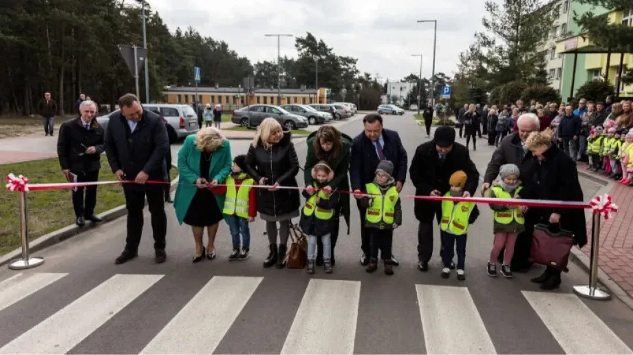 Oficjalne otwarcie ulicy Przedszkolnej w Małkini Górnej (zdjęcia, wideo)