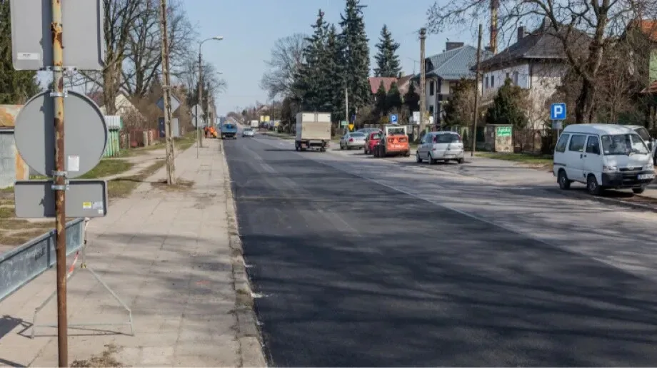 Nowy pas ruchu na ulicy Armii Krajowej (zdjęcia)