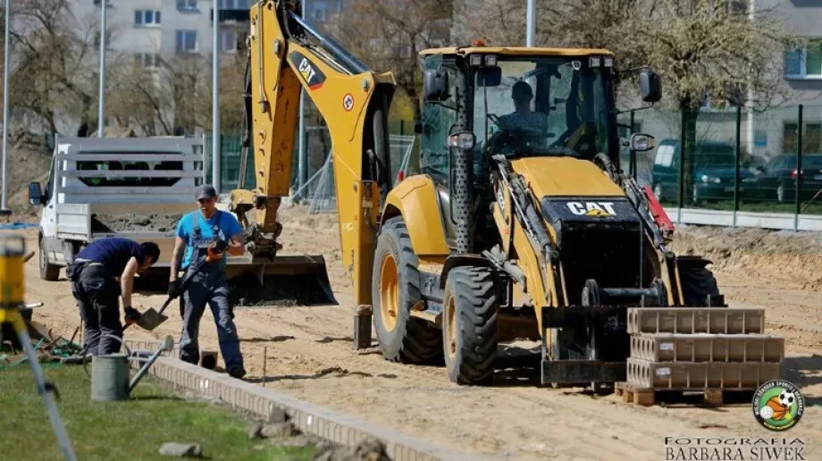 Prace remontowe na obiektach MOSiR w Ostrowi 
