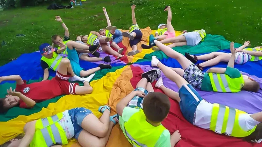 Artystyczne półkolonie wraz z MDKiem