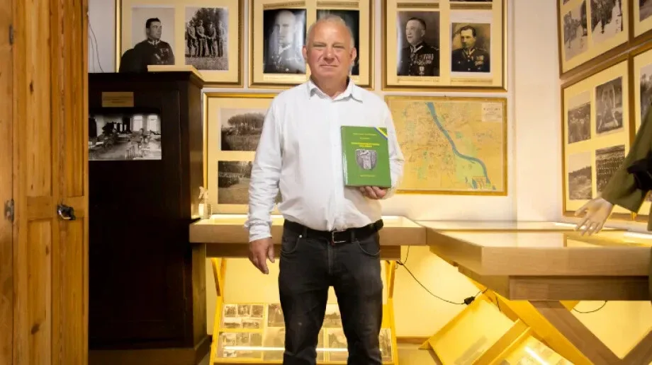 Muzeum Kresów i Ziemi Ostrowskiej wydaje książkę (zdjęcia) 