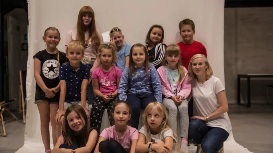 Warsztaty teatralne w Jatkach dla najmłodszych (zdjęcia)