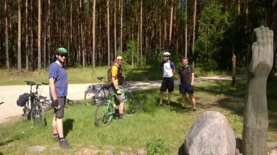 Badacze z instytutu geografii objazdem po Puszczy Białej 