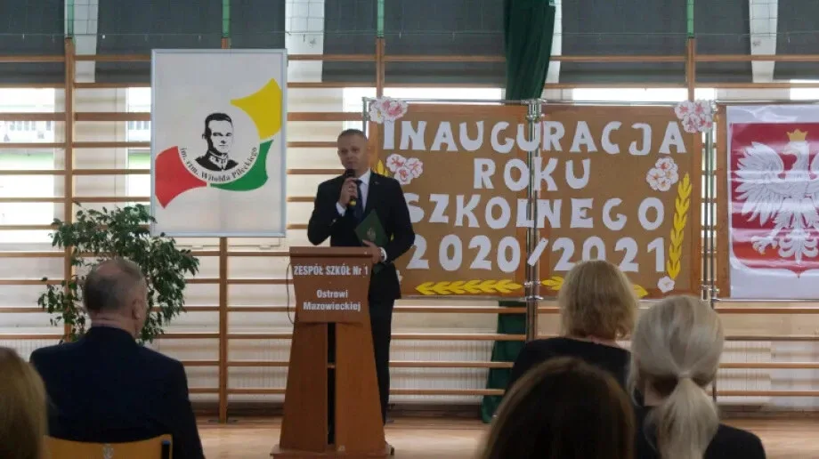 Rozpoczęcie roku szkolnego w Rubinku (zdjęcia)