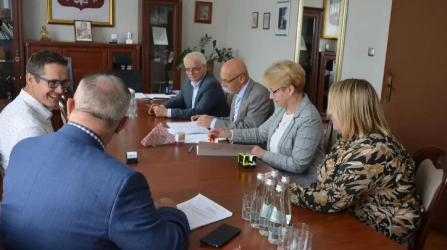 'Aktywne przejścia dla pieszych' - podpisano umowę