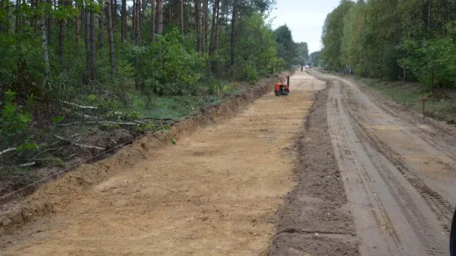 Podpisano umowę na przebudowe drogi powiatowej w Stoku