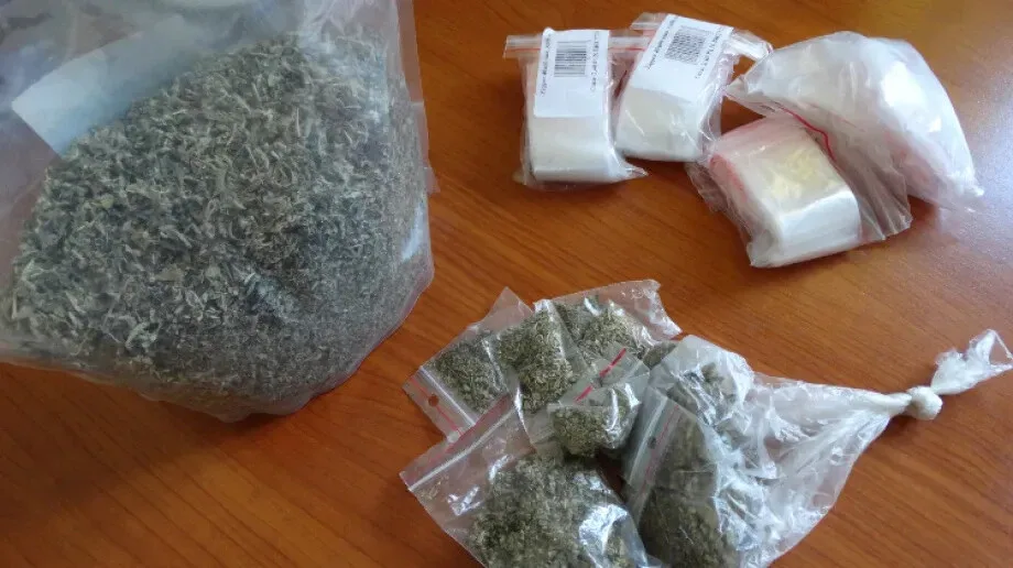 Marihuana i mefedron znalezione przez ostrowskich policjantów