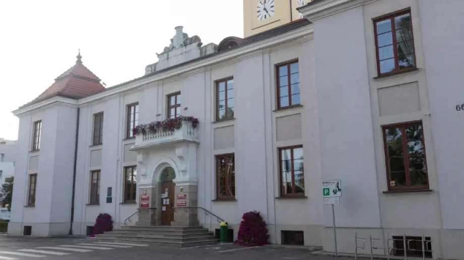 Zmiany godzin pracy ostrowskich urzędów