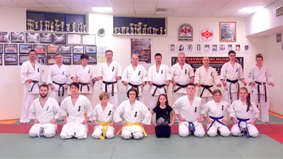 Wręczenie czarnych pasów w ostrowskim dojo (zdjęcia)