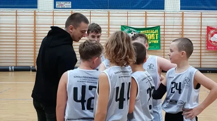 MKS Ostrowianka U12 - rozmowa z trenerem Jakubem Żyłowskim